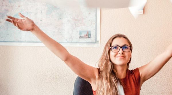 email marketer dealing with the Outlook client