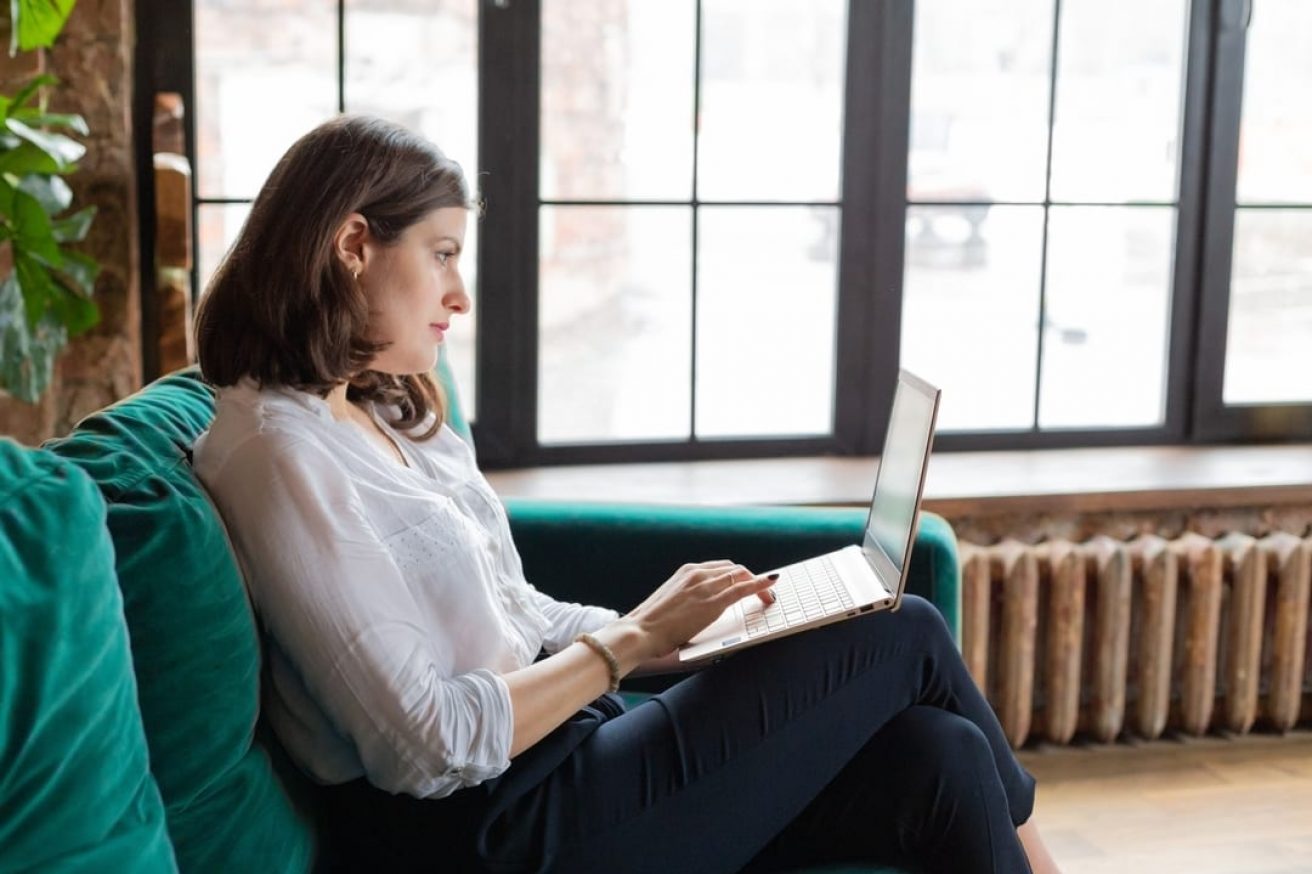 email marketer reviewing Eloqua lead scoring