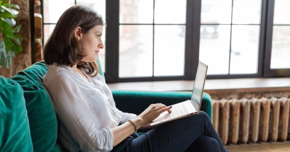 email marketer reviewing Eloqua lead scoring