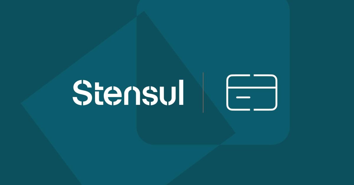 Stensul logo and credit card icon on background of geometric shapes